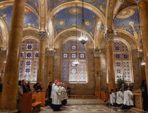Netanyahu restores Latin patriarch’s access to Jerusalem’s Holy Sepulchre