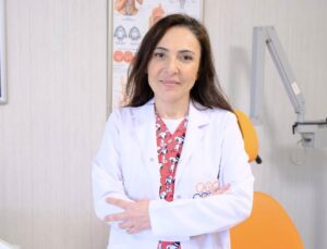 Op. Dr. Devseren: Toplumun yüzde 40’ı baş ağrısı sorunu yaşıyor