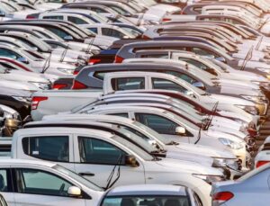 Otomobil Piyasasında Reel Fiyatlarda Gerileme Sürüyor