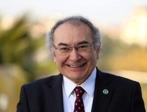 Prof. Dr. Nevzat Tarhan: “Sıradan şeylerden memnun olmak, kolay ancak manalı bir hayat şekli sürmek, uzun ömrün sırrıdır!”