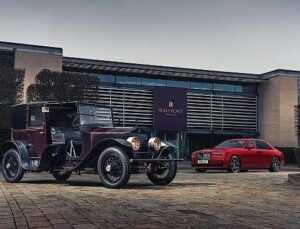 Rolls-Royce’un gözü pek alter egosu Black Badge 10 yaşında!