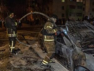 Russia and Ukraine both claim front line progress with US-brokered peace talks on hold