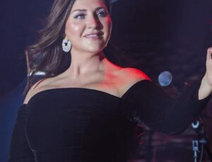 Sibel Can’dan Bayram Mesajı