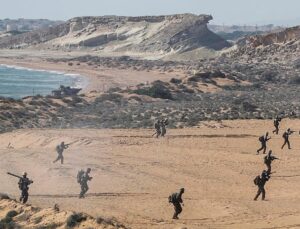 Who blinks first: What Iran’s Strait of Hormuz strategy reveals about its war goals