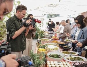 15. Memleketler arası Alaçatı Ot Şenliği İzmir’de tanıtıldı: “Köklerden Dünyaya” seyahat başlıyor