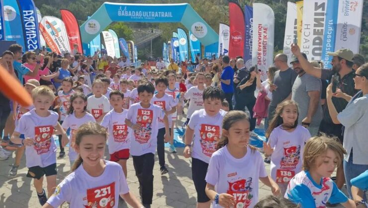 23 Nisan’a Özel Koşuda Çocuklar Maratonun Yıldızı Oldu
