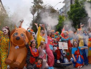 Adana’da Karnaval Coşkusu