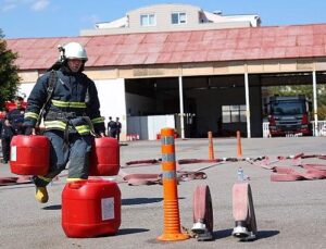 Antalya itfaiyesinin taze kanları misyona hazır