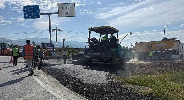 Aydın Büyükşehir Belediyesi Yol Üretim ve Yenileme Çalışmalarına Devam Ediyor