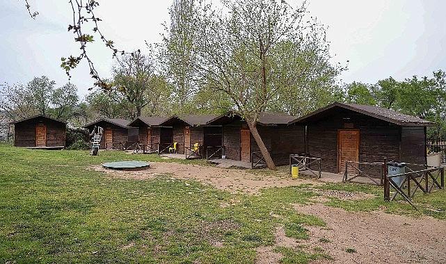 Buca’da tabiatla iç içe toplumsal hizmet: Dere Kafe