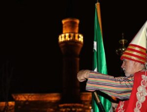 Bursa’nın 700 Yıllık Destanı Işık Gösterisiyle Anlatıldı