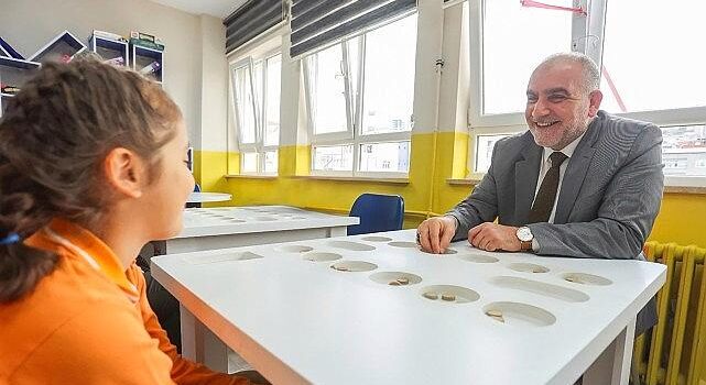 Canik Belediyesi’nden Eğitimde Farkındalık: 27 Adet Akıl ve Zekâ Oyunu Sınıfı Öğrencilerin Hizmetinde