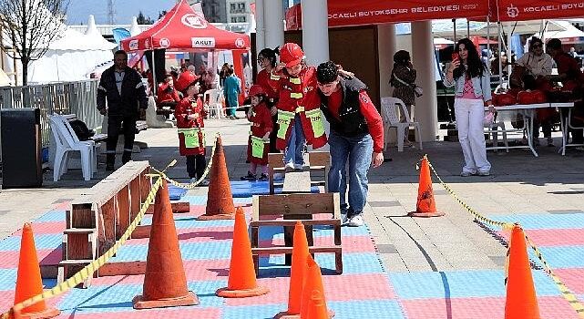 Çocuklar kahraman da oldu aşçı da