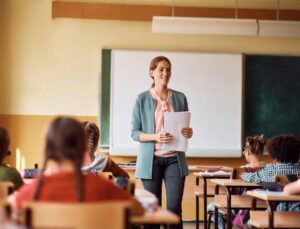 Eğitim-İş Bornova Temsilciliği’nden Reşat Nuri Güntekin Ortaokulu Hakkında Açıklama