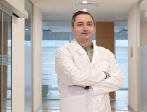 Gece sütüyle uyutma alışkanlığı çocukların diş sıhhatini riske atabilir!