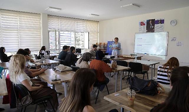 Gençler sürdürülebilir bir gelecek için bir ortaya geldi