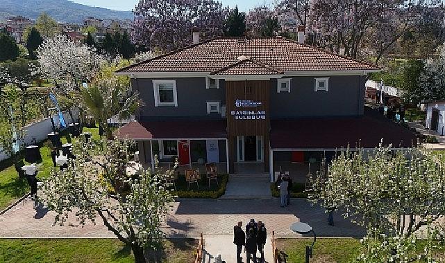 Gölcüklü “saygınlar”artık yalnız değil