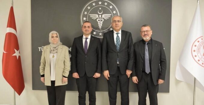 Hekim Birliği Sendikası Yöneticileri Halk Sağlığı Genel Müdürü Öz’e Sorun ve Talepleri Anlattı