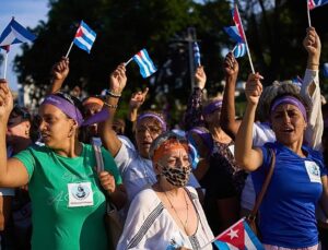 Hundreds of Cuban women stage rally against US blockade as energy crisis deepens