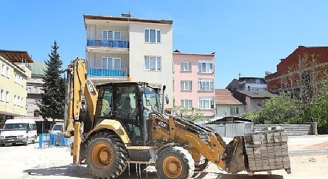 İnegöl’ün Merkezine 146 Araçlık Fiyatsız Otopark Kazandırılıyor