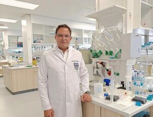 Işık Saçan Bakterilerle Süratli Teşhis: Hastaya Uygun Antibiyotik Dakikalar İçinde Saptanıyor