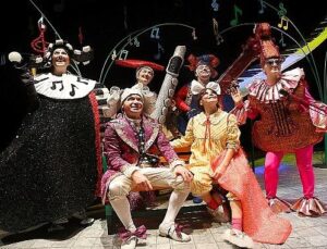 Kent Tiyatroları “Sesler Ülkesi” Oyunuyla Kıbrıs’ta