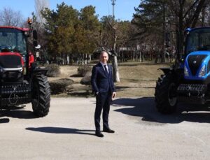 Konya Tarım Fuarı’nda TürkTraktör Standını Ziyaret Edenlere New Holland T580B Kazanma Fırsatı