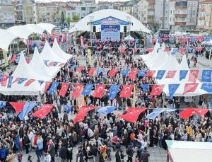 Küçükçekmece’de 23 Nisan, Gün Uzunluğu Süren Etkinliklerle Kutlandı