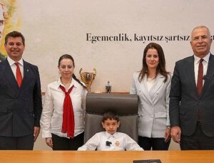 Lider Işık, 23 Nisan’da koltuğunu Ege’ye devretti
