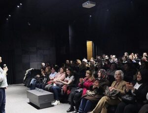 “Mahallemizin Sineması”nda “Narperi’nin Bileziği” gösterildi