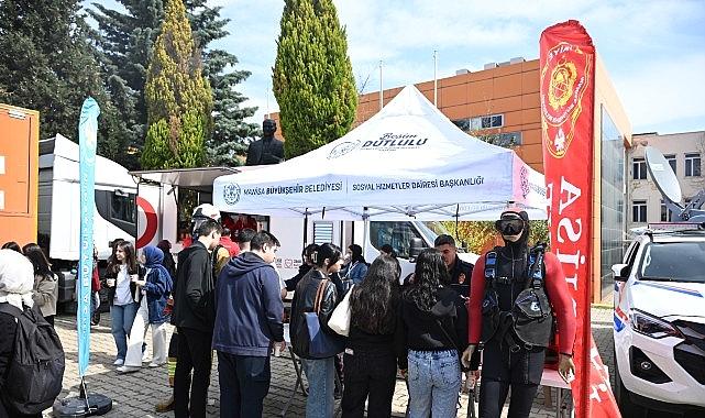 Manisa Büyükşehir’den “Afetlerde İnsan Olmak” Sempozyumuna Dayanak