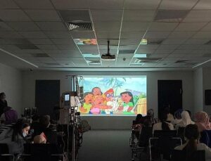 Minik Kalpler Gülümsedi: Disney 23 Nisan’da Koç Üniversitesi Hastanesi’nde Tedavi Gören Çocuklara Sevinç Dolu Anlar Yaşattı