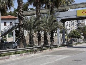 Muratpaşa’da kritik hatta vana yenileme çalışması tamamlandı