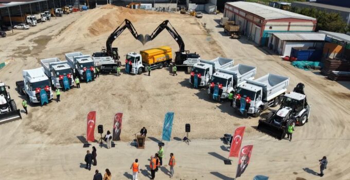 Nilüfer Belediyesi’nin Yeni Araçları Yollarda