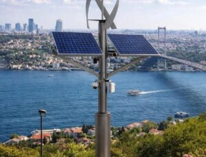 Nu Teknoloji’den Kazı ve Kablolama Gerektirmeden Çalışan “Akıllı Enerji Direği” Çözümü