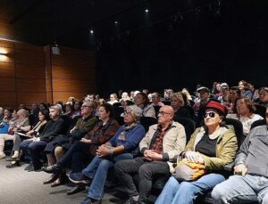 Prof. Berktay: “Kadın hakları çaba alanıdır”