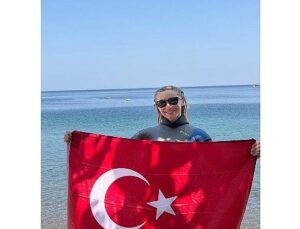 Şahika Ercümen’den Dünya Kupası’nda Tarihi Muvaffakiyet: 86 Metreyle Türkiye Rekoru!