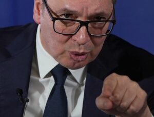 Serbia’s Aleksandar Vučić clashes with Péter Magyar over Putin ‘godfather’ remark