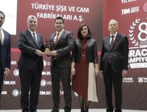 Şişecam İhracat Şampiyonluğunu 3 Ödülle Tescilledi