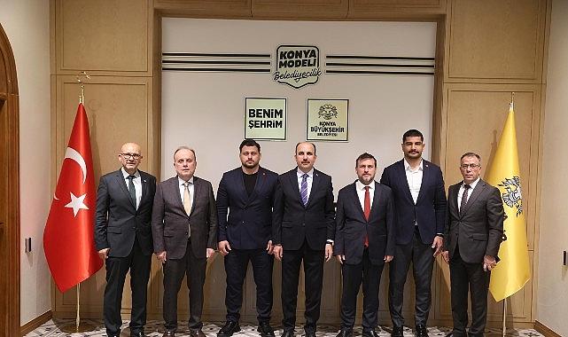 Türkiye Güreş Federasyonu Başkanı Akgül, Milli Olimpiyat Komitesi Lideri Çakır ve Ulusal Güreşçi Kayaalp Lider Altay’ı Ziyaret Etti