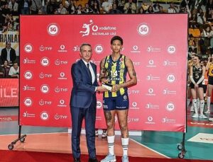 Vodafone Sultanlar Ligi Final Serisine Vargas ve Markova Damga Vurdu