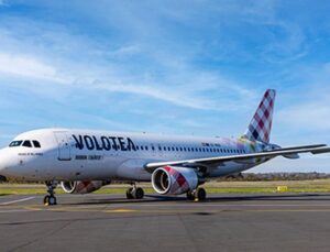 Airlines cannot add fuel surcharges after ticket sales, EU says