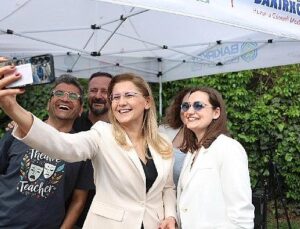 Bakırköy’de Anneler Günü’nde üç nesil bir ortaya geldi
