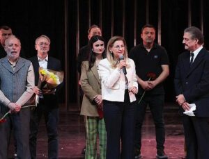 Bakırköy’de Tarık Akan’ın Hayatı Sahneye Taşındı
