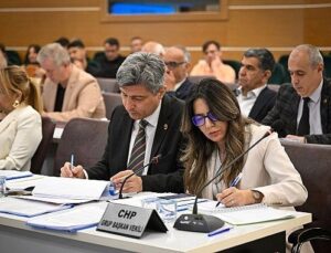 Bornova Belediyesi’nde 2025 kesin hesabına meclis onayı