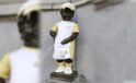 Brussels’ Manneken Pis goes sporty