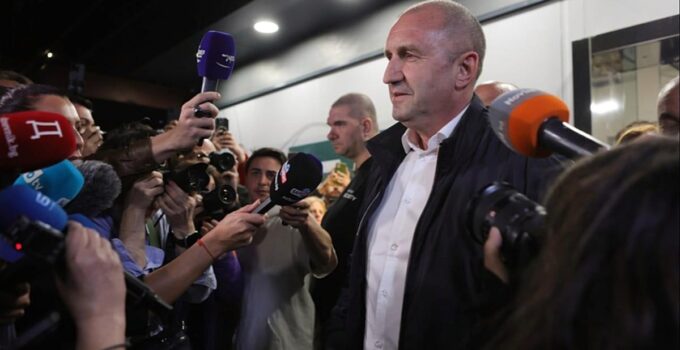 Bulgarian parliament confirms Rumen Radev as new prime minister