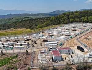 Büyükşehir’den sahipsiz köpeklere yeni yuva