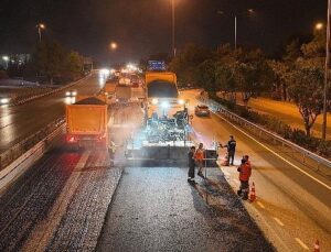 Büyükşehir’den Vilayetler Bankası Kavşağı’na sıcak asfalt 