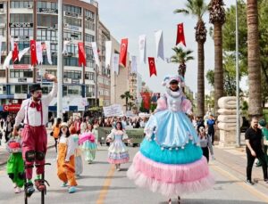 Denizli’de 38. Uluslararası Amatör Tiyatro Festivali başladı